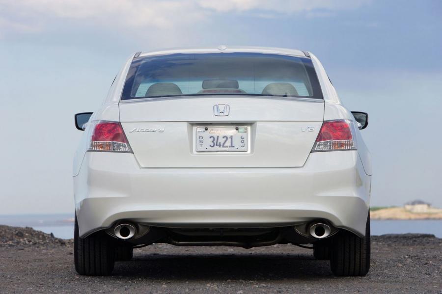  Honda Accord 2008 года  (фото 68 из 86)